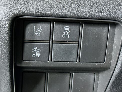 Used 2021 Honda CR-V EX image 17