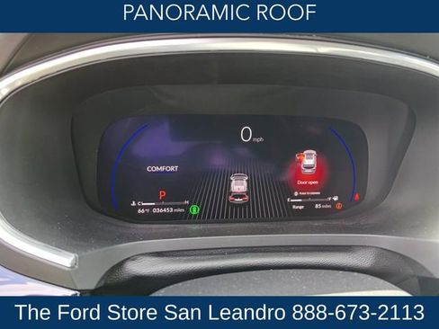 Used 2023 Acura MDX SH-AWD w/ Technology Package image 17