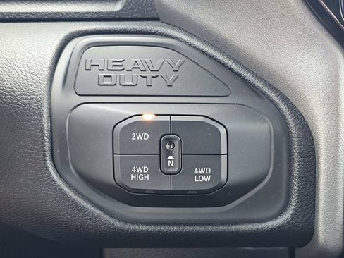 Used 2026 RAM 2500 Laramie AWD/4WD image 26