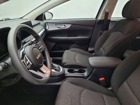 Used 2024 Kia Forte LXS FWD image 17