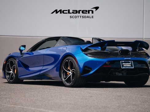 Used 2024 McLaren 750S Spider image 7