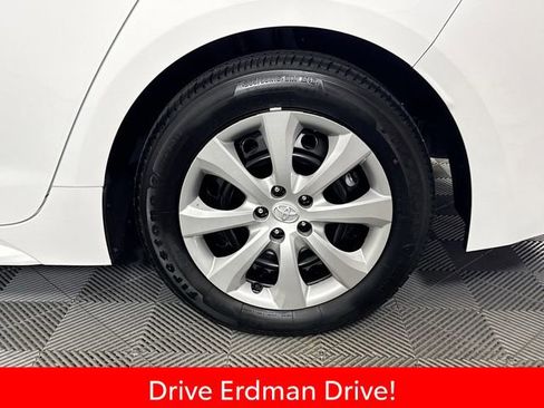 Certified 2026 Toyota Corolla LE FWD image 4