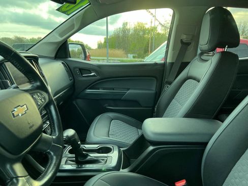 Used 2016 Chevrolet Colorado Z71 image 10