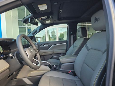 New 2026 Chevrolet Colorado ZR2 w/ ZR2 Bison Edition image 22