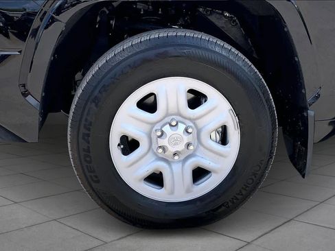 Used 2026 Toyota Tundra SR image 10