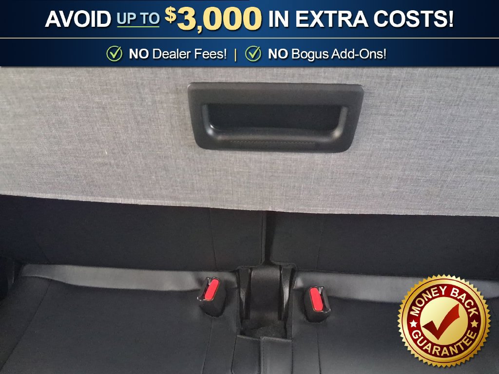 Used 2025 Mitsubishi Outlander SE FWD image 21