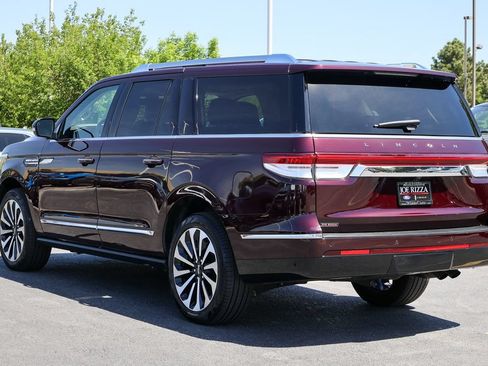 Used 2023 Lincoln Navigator L Reserve AWD/4WD image 22