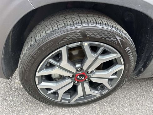 Certified 2021 Kia Seltos SX image 10