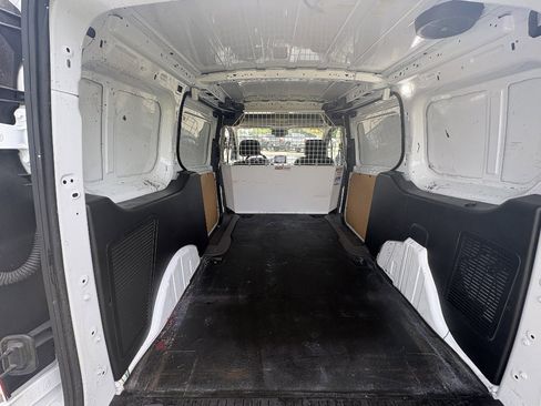 Used 2020 Ford Transit Connect XLT FWD image 14