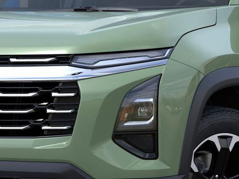 New 2026 Chevrolet Equinox LT w/ Convenience Package II image 10