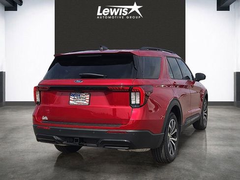 New 2026 Ford Explorer ST-Line image 4