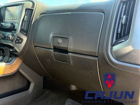 Used 2017 Chevrolet Silverado 1500 LTZ w/ LTZ Plus Package AWD/4WD image 30