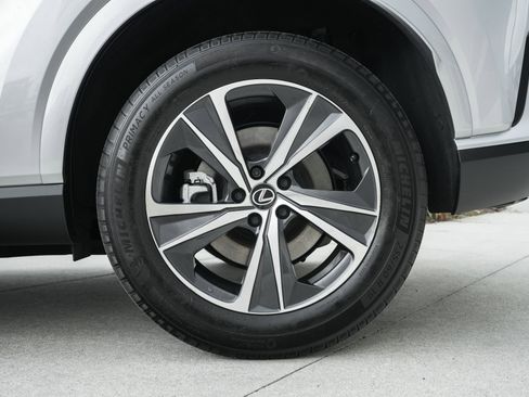 Used 2024 Lexus RX 350 FWD w/ Technology Package image 30