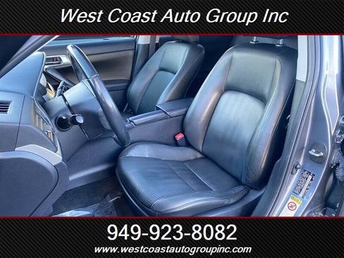 Used 2013 Lexus CT 200h image 10