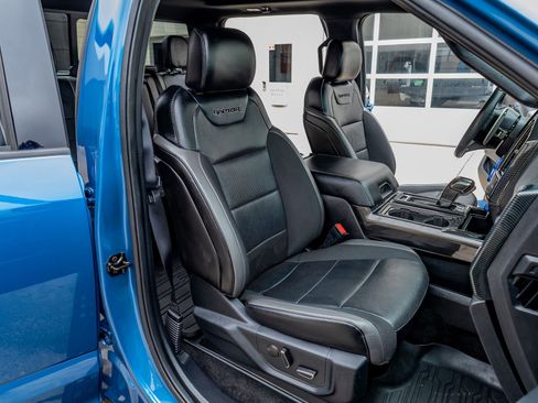 Used 2019 Ford F150 Raptor w/ Equipment Group 802A Luxury image 31