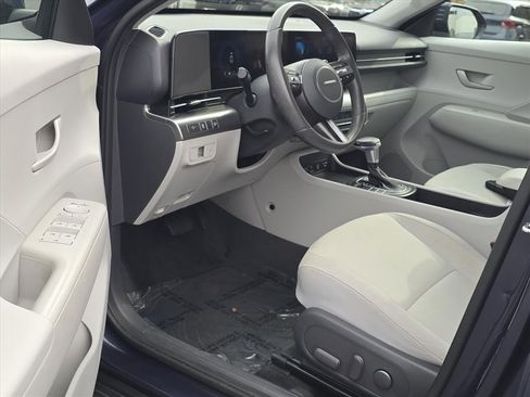 Used 2024 Hyundai Kona SEL image 9