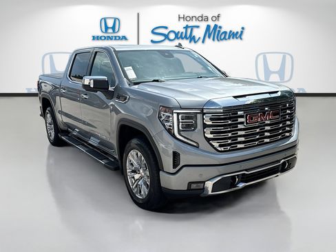 Used 2023 GMC Sierra 1500 Denali AWD/4WD image 1