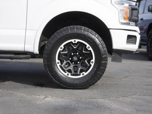 Used 2019 Ford F150 XLT w/ Equipment Group 302A Luxury image 4