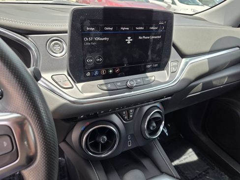 Used 2023 Chevrolet Blazer LT w/ Convenience Package FWD image 21