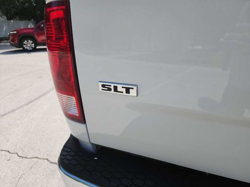 Used 2016 RAM 3500 SLT AWD/4WD image 7