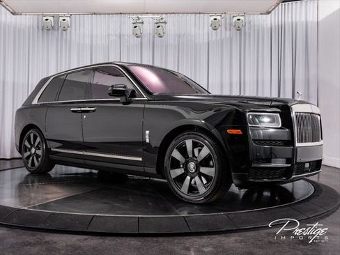 Used 2023 Rolls-Royce Cullinan AWD/4WD image 17