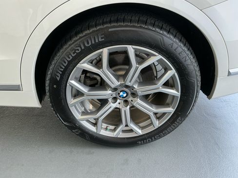 Used 2019 BMW X7 xDrive50i w/ Premium Package AWD/4WD image 27
