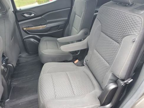 Used 2019 GMC Acadia SLE w/ Driver Alert Package I image 32