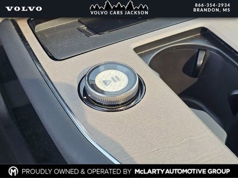 New 2025 Volvo EX90 Ultra image 31