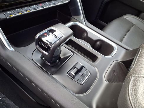 Used 2022 GMC Sierra 1500 Denali AWD/4WD image 21