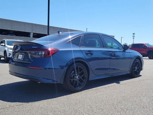 Used 2025 Honda Civic Sport image 4
