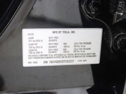 Used 2026 Tesla Model Y AWD image 40