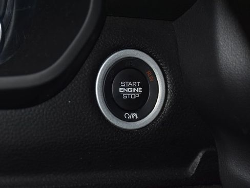 Used 2023 RAM 1500 Big Horn AWD/4WD image 17