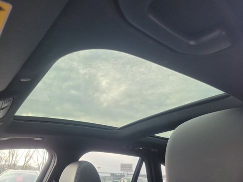 Used 2022 Mercedes-Benz GLC 300 GLC 300 image 14