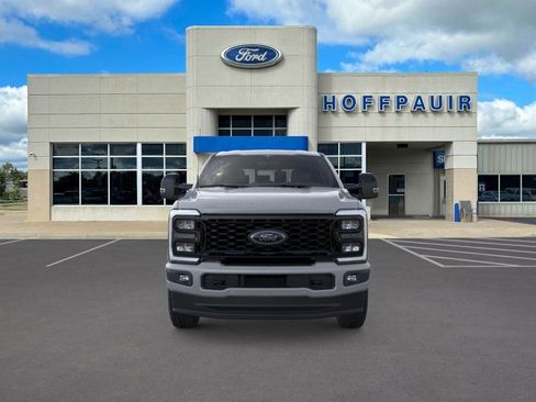 New 2026 Ford F350 Lariat w/ Black Appearance Package image 28