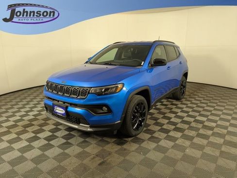 New 2025 Jeep Compass Latitude w/ Altitude Special Edition image 1