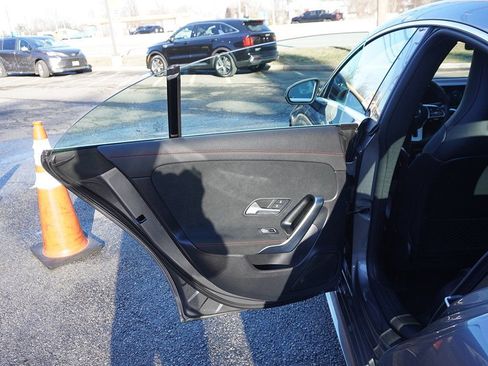 Used 2023 Mercedes-Benz CLA 250 4MATIC image 25