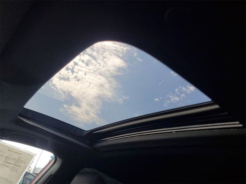 Used 2023 Honda Accord Sport image 32