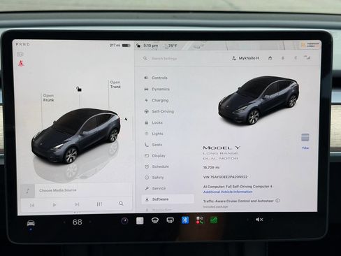 Used 2023 Tesla Model Y Long Range AWD/4WD image 19
