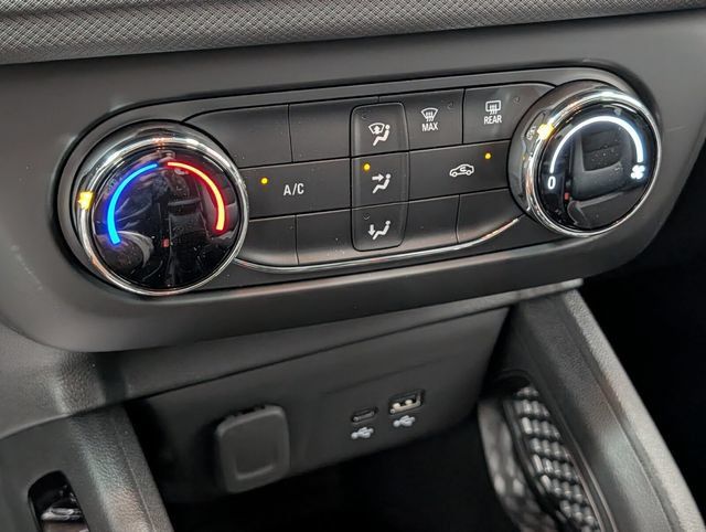 New 2026 Chevrolet TrailBlazer LS w/ LS Convenience Package AWD/4WD image 24