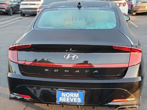 Certified 2023 Hyundai Sonata SEL w/ Convenience Package image 18