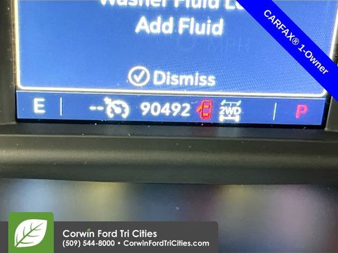 Used 2022 Chevrolet Silverado 2500 LT image 2