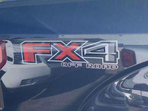 Used 2015 Ford F150 Lariat w/ Equipment Group 502A Luxury image 11