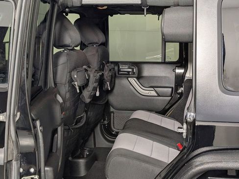 Used 2017 Jeep Wrangler Unlimited Sport w/ Quick Order Package 24S image 15