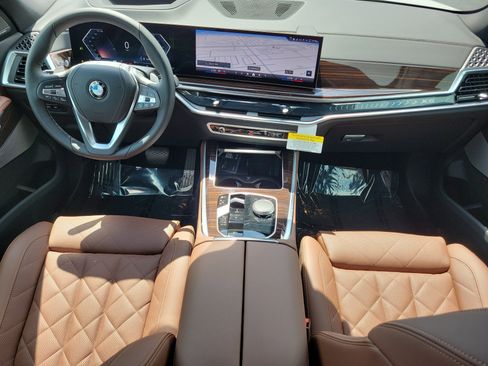New 2026 BMW X5 sDrive40i w/ Climate Comfort Package RWD image 10