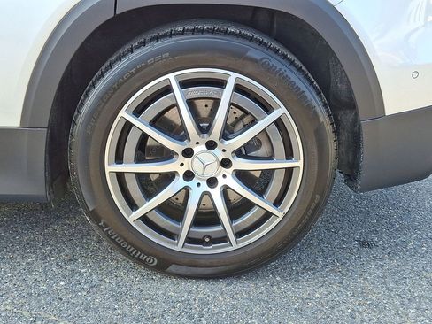 Used 2022 Mercedes-Benz GLB 35 AMG 4MATIC image 16