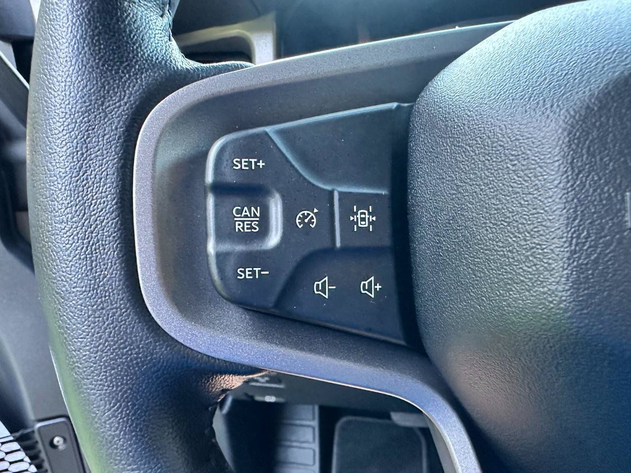 Used 2025 Ford Bronco Outer Banks AWD/4WD image 31