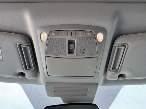 Used 2020 Nissan Armada SL w/ Premium Package image 29