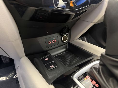 Used 2021 Nissan Rogue Sport SL w/ Premium Package image 23