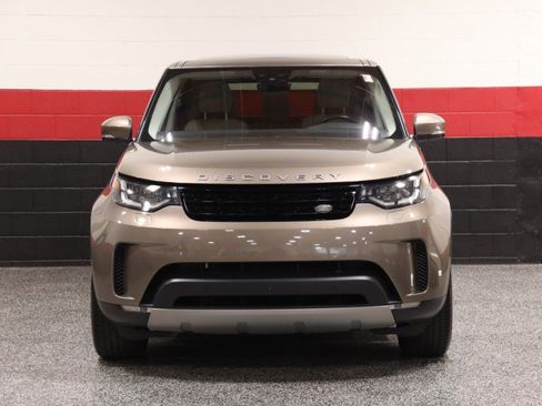 Used 2017 Land Rover Discovery HSE AWD/4WD image 11
