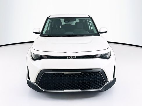 Used 2024 Kia Soul LX w/ Option Group 015 image 2